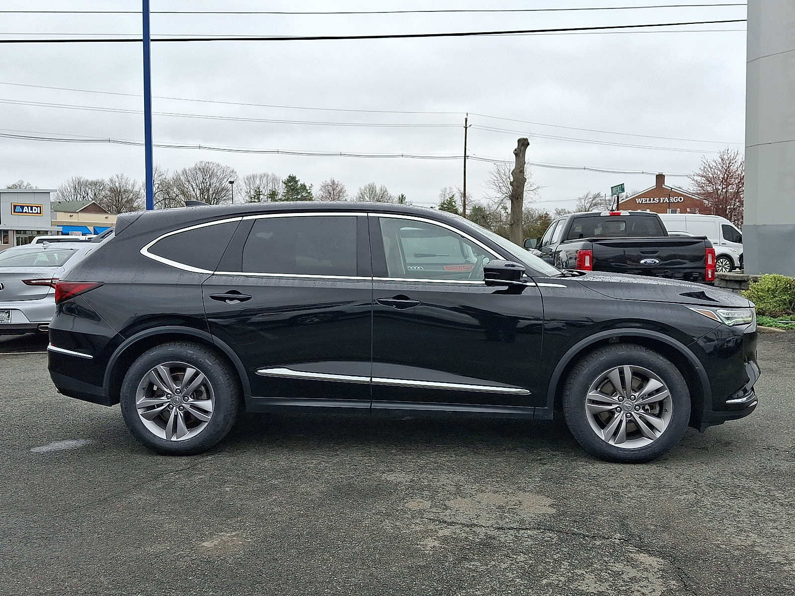 Certified 2023 Acura MDX SH-AWD image 8