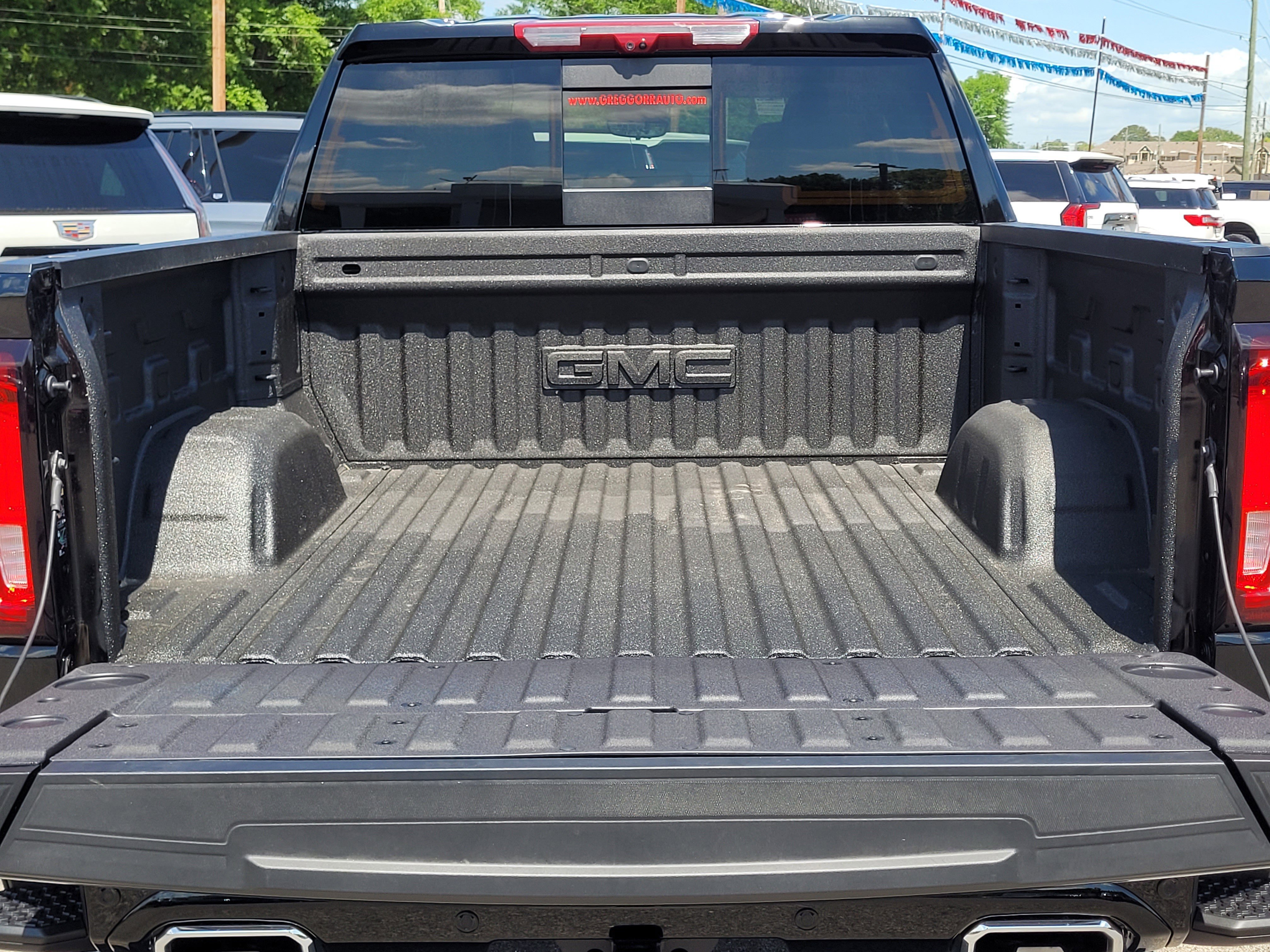 New 2026 GMC Sierra 1500 Denali AWD/4WD image 9