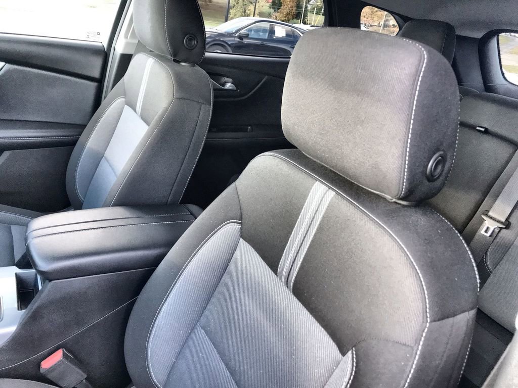 Used 2023 Chevrolet Blazer LT image 11