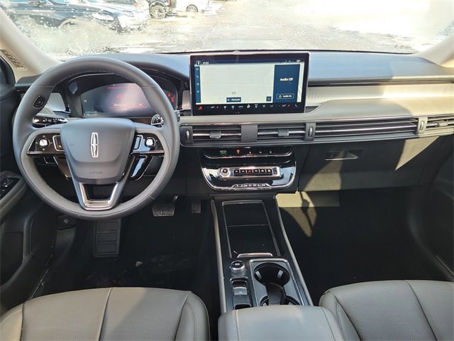 Certified 2023 Lincoln Corsair AWD w/ Equipment Group 101A image 25