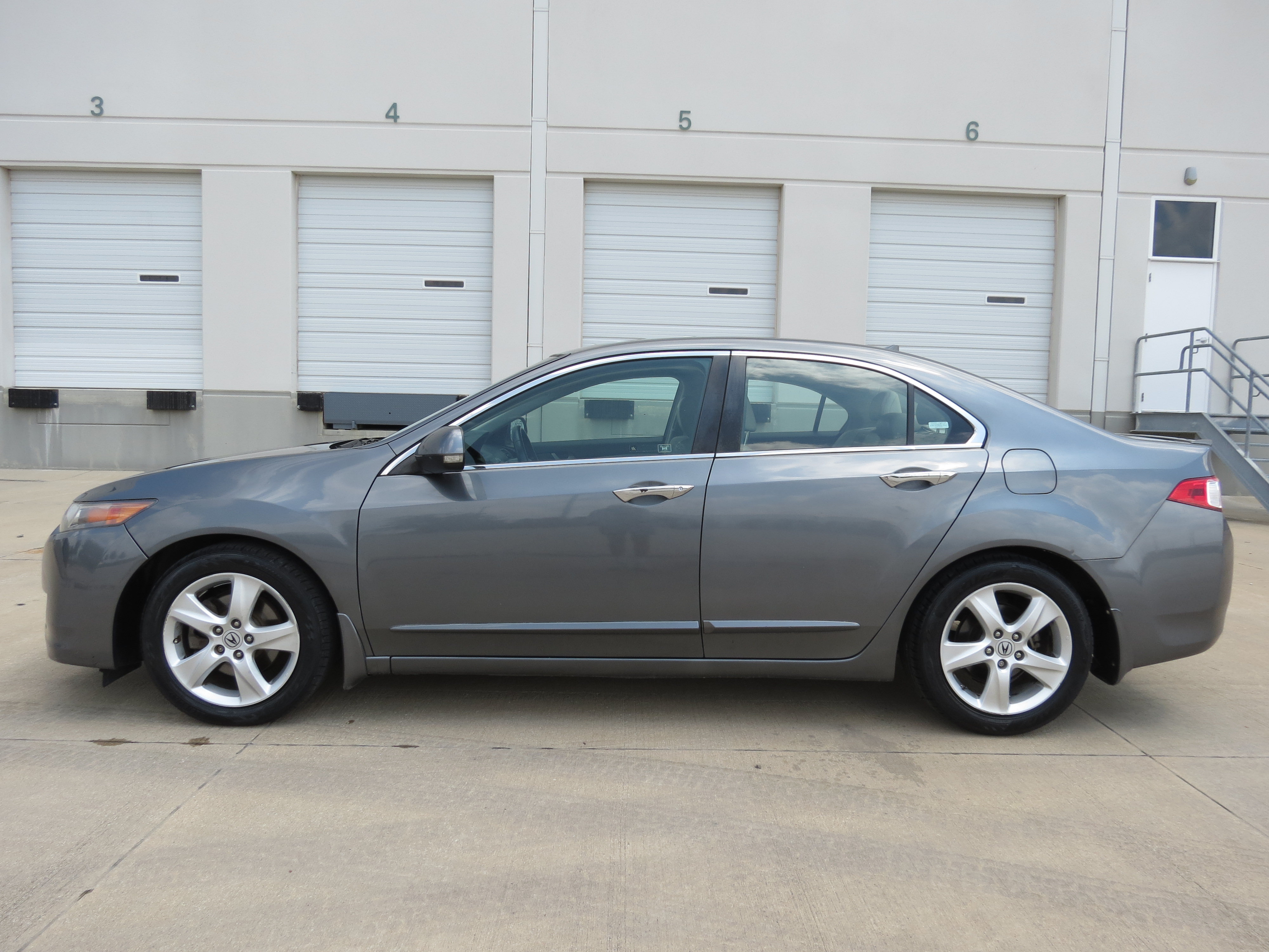 Used 2009 Acura TSX Sedan FWD image 3