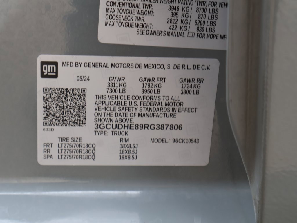 Used 2024 Chevrolet Silverado 1500 ZR2 w/ Technology Package image 45