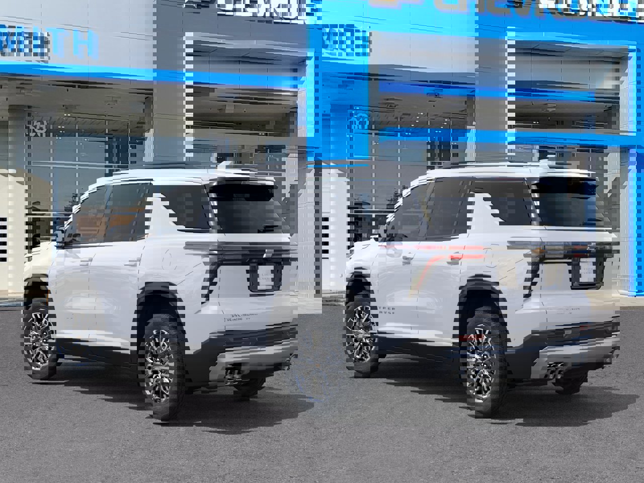 New 2026 Chevrolet Traverse LT image 3