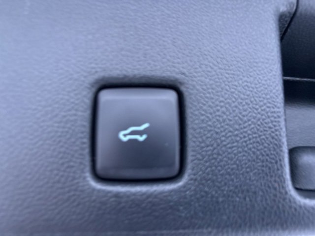 Used 2023 Ford Escape ST-Line image 15