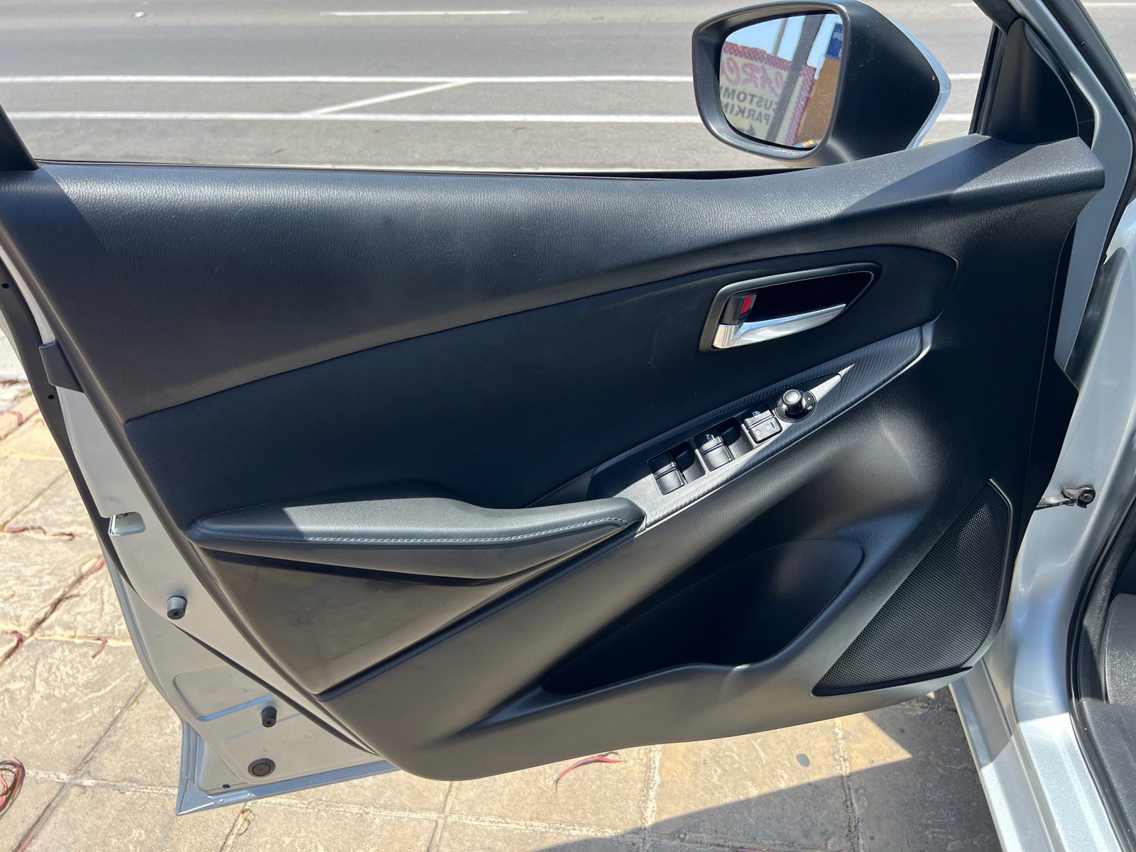 Used 2018 Toyota Yaris iA FWD image 10