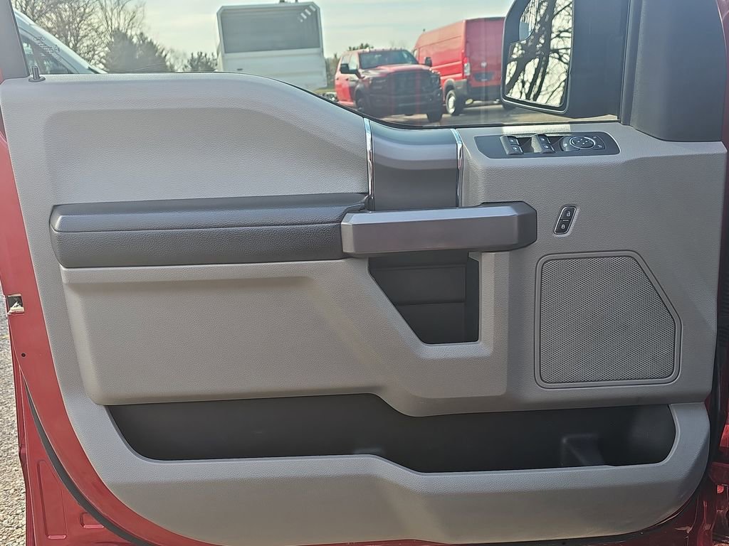 Used 2019 Ford F150 XLT w/ Equipment Group 302A Luxury image 26