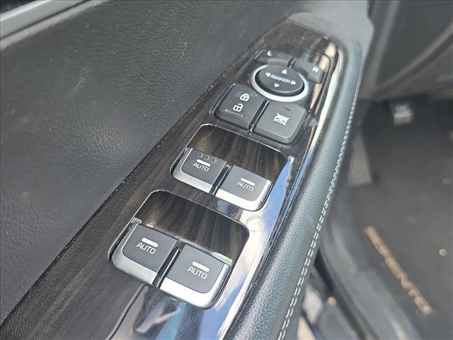 Used 2019 Kia Sorento FWD w/ LX Convenience Package image 8