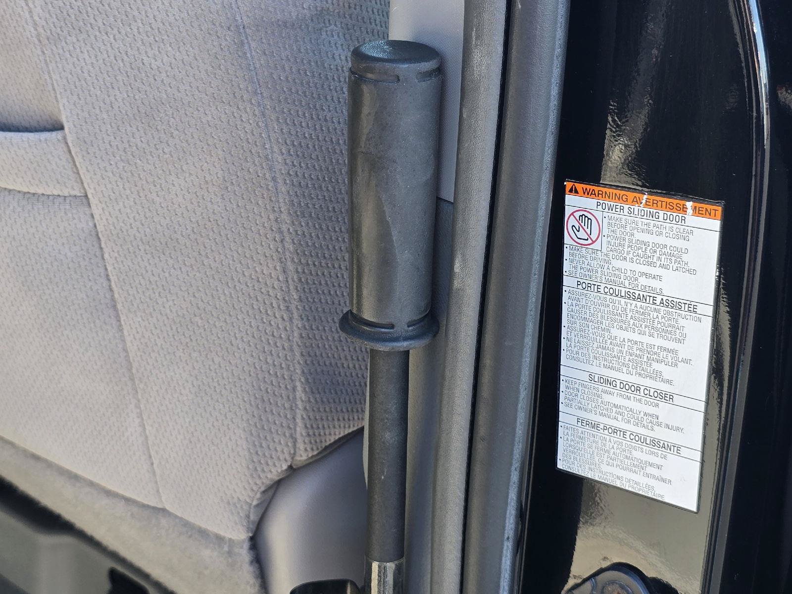 Used 2018 Toyota Sienna LE FWD image 11