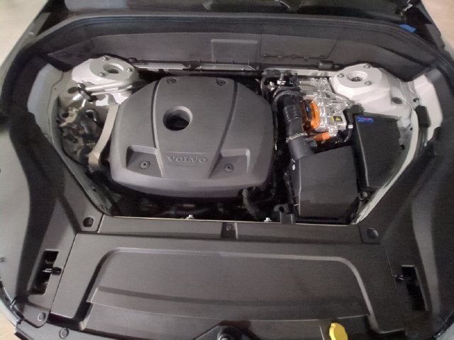 New 2026 Volvo XC90 T8 Plus w/ Protection Package AWD/4WD image 11