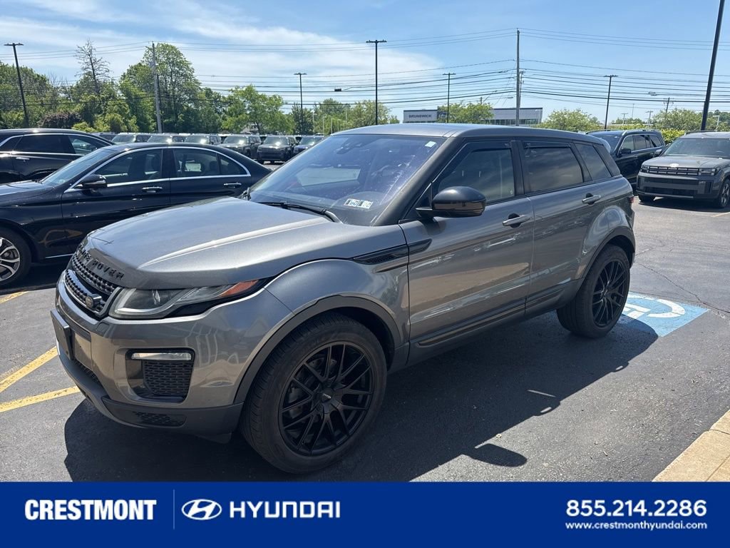 Used 2017 Land Rover Range Rover Evoque SE AWD/4WD image 2