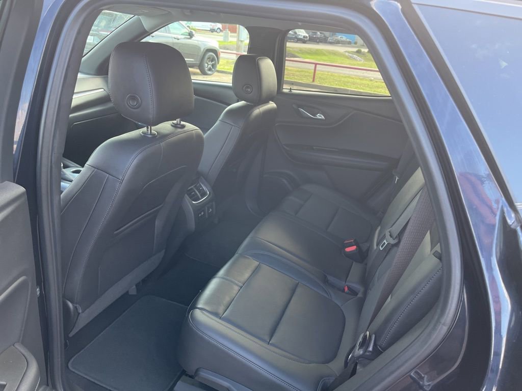 Used 2020 Chevrolet Blazer LT w/ Sound & Technology Package AWD/4WD image 12