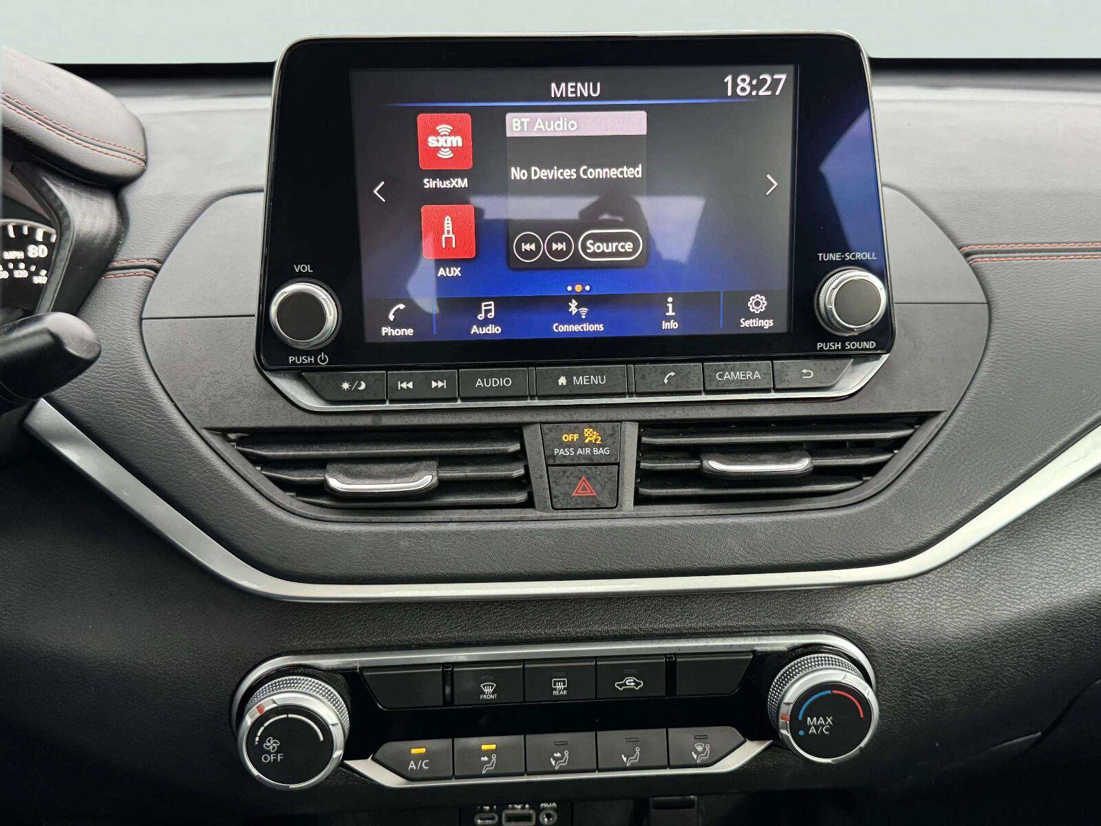 Used 2022 Nissan Altima 2.5 SR AWD/4WD image 31