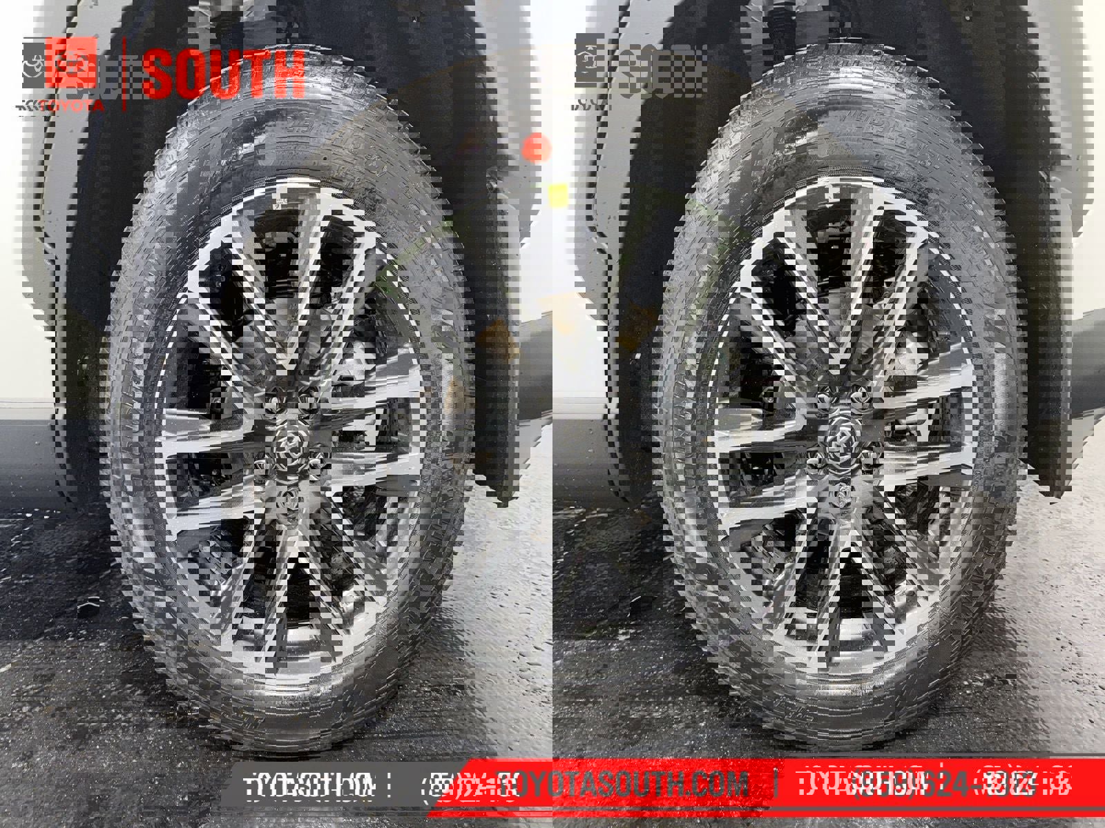 New 2026 Toyota Corolla Cross XLE w/ Convenience Package image 7