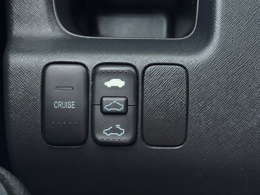 Used 2003 Honda CR-V EX image 16