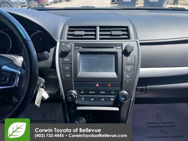 Used 2016 Toyota Camry SE FWD image 11