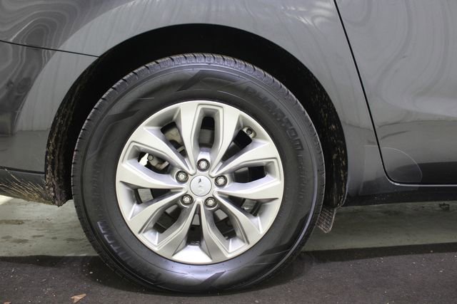 Used 2021 Kia Sedona LX FWD image 27