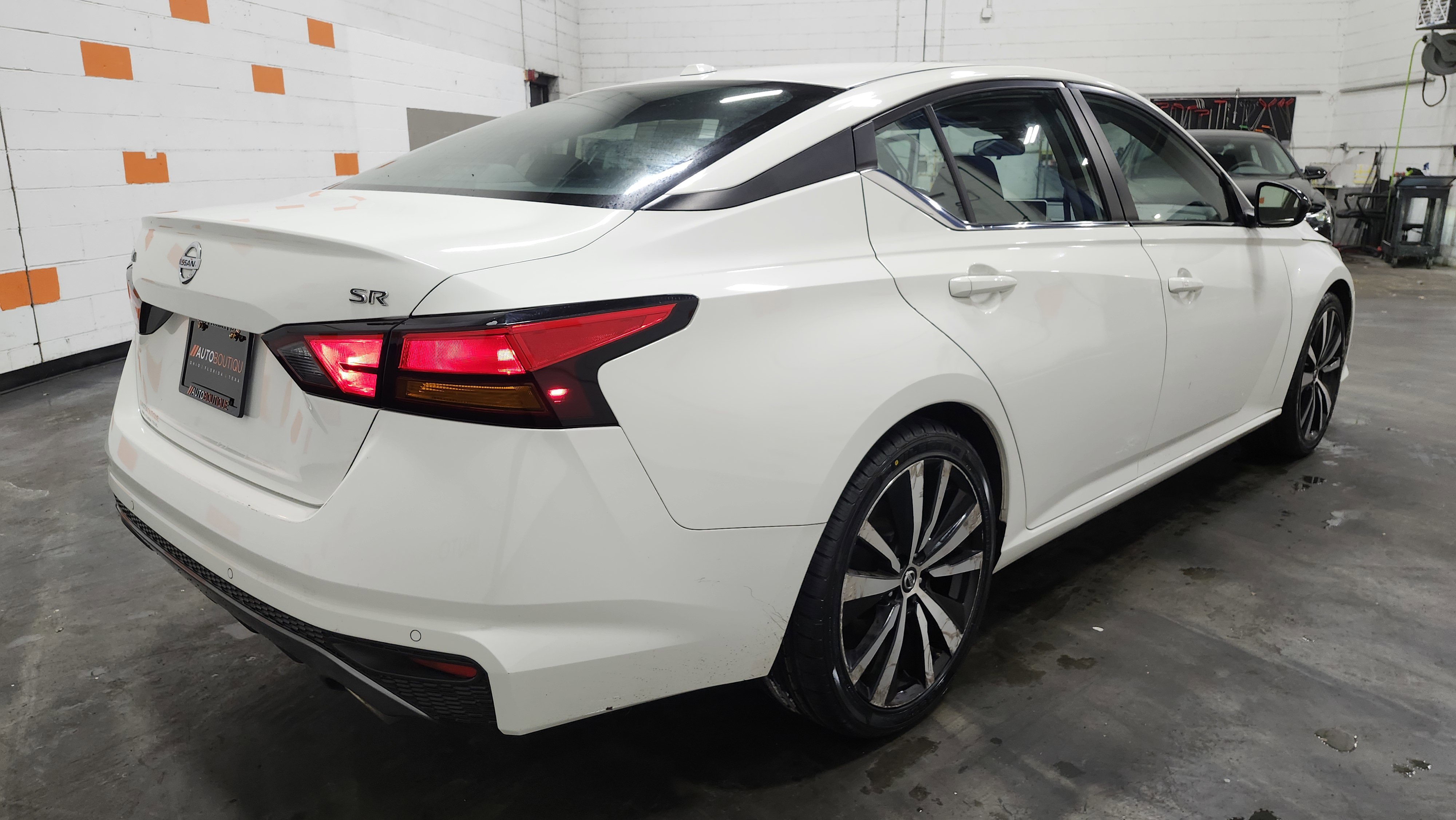 Used 2022 Nissan Altima 2.5 SR image 16