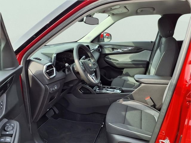 New 2026 Chevrolet TrailBlazer LT w/ Convenience Package FWD image 17