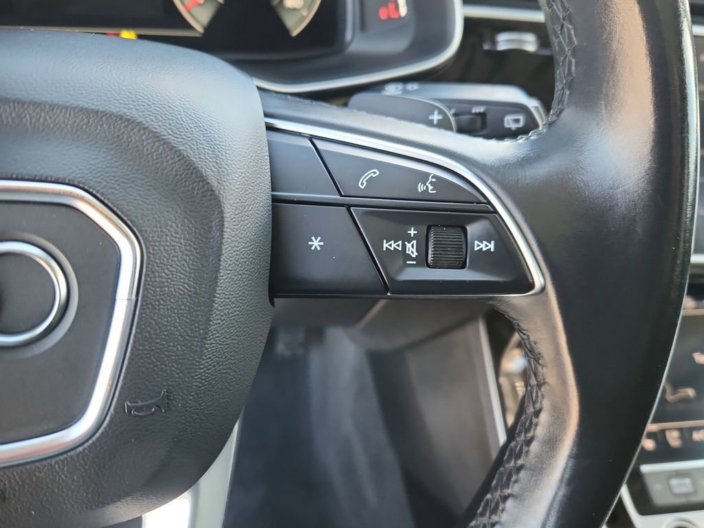 Used 2021 Audi Q7 3.0T Premium Plus w/ Executive Package image 21