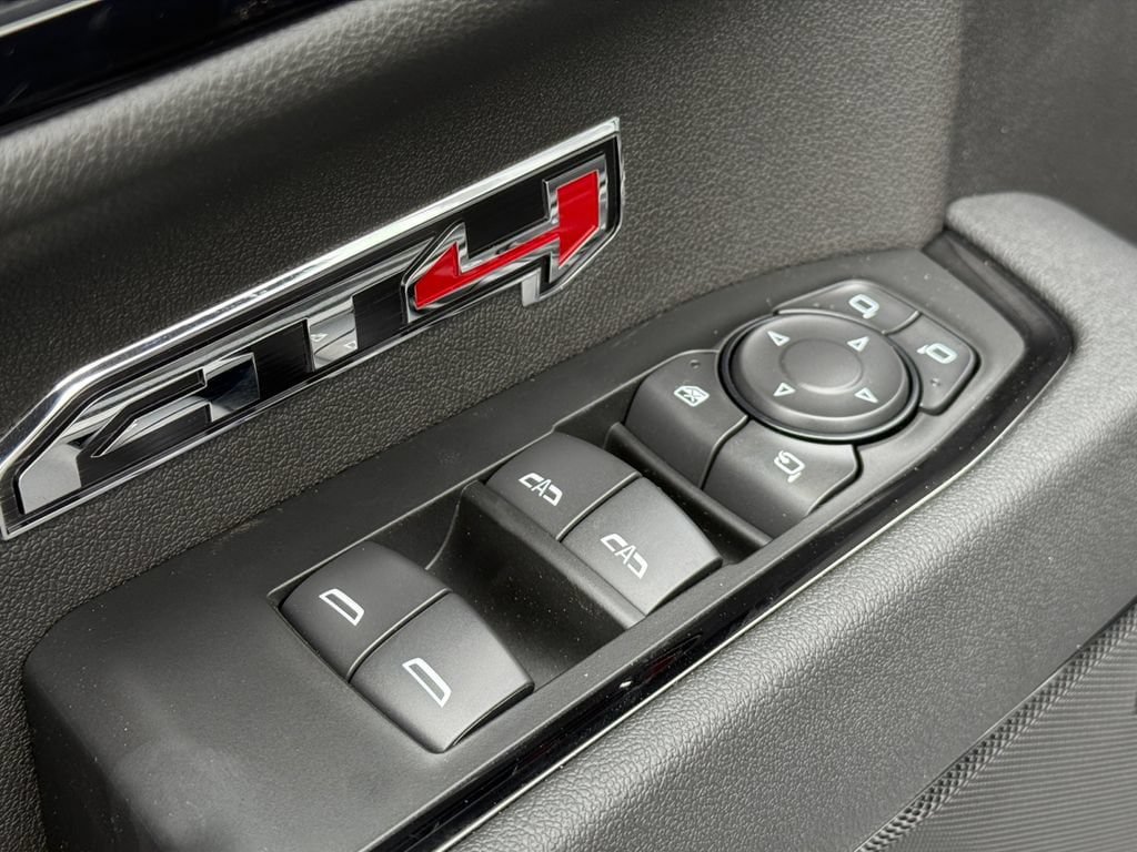 New 2026 GMC Sierra 1500 AT4 w/ AT4 Premium Package AWD/4WD image 28