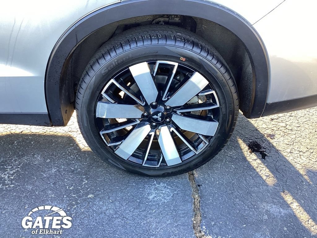 Used 2025 Mitsubishi Outlander SE AWD/4WD image 30