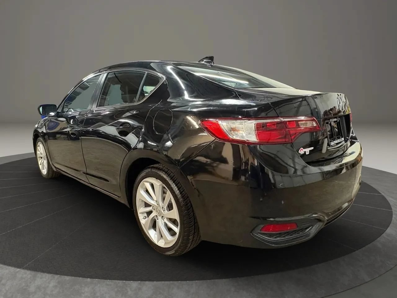 Used 2017 Acura ILX FWD image 7