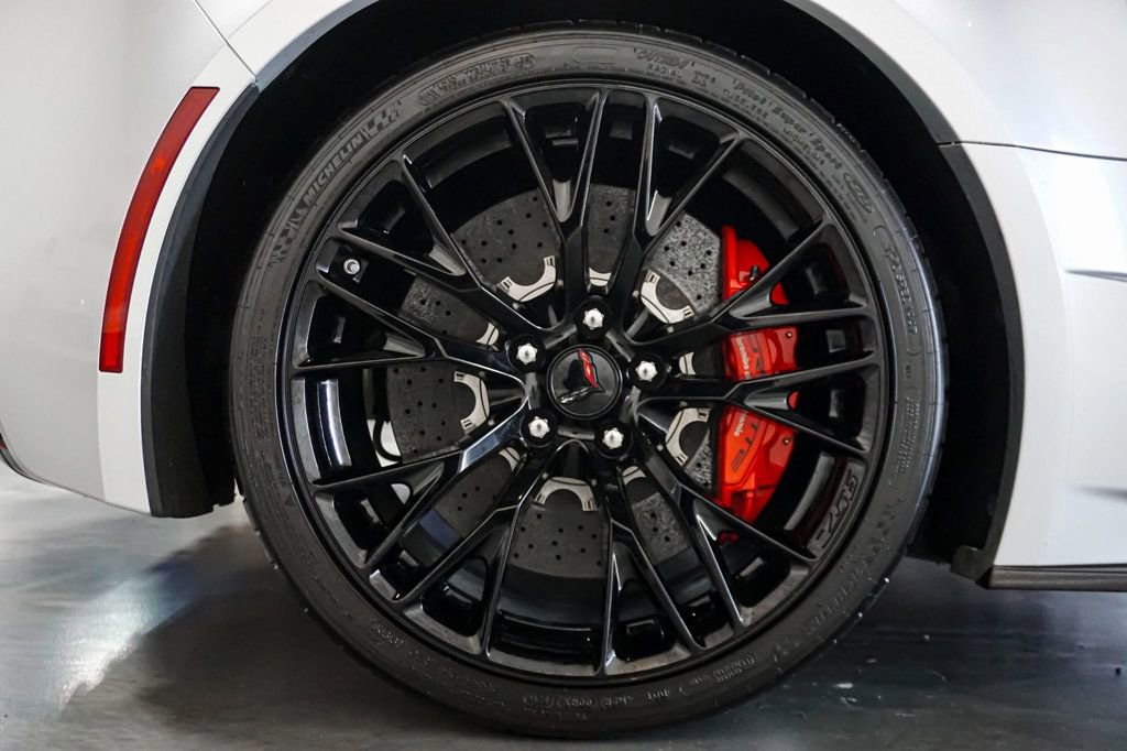Used 2019 Chevrolet Corvette Z06 image 46