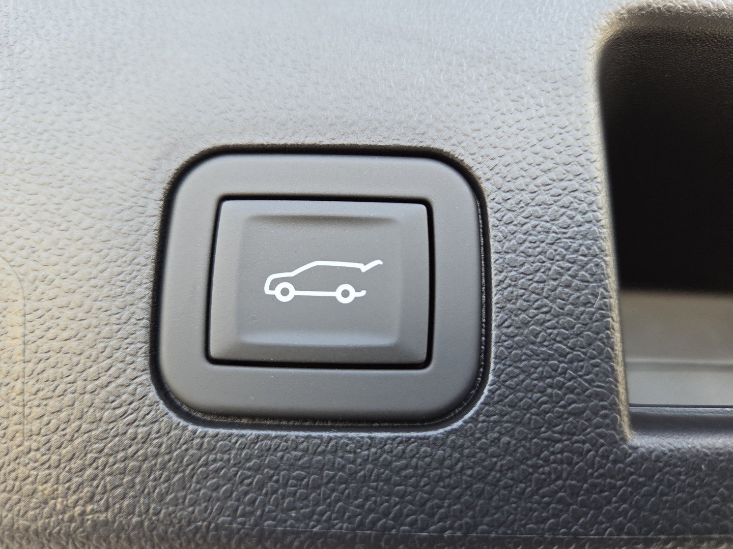 New 2026 Chevrolet Equinox RS w/ Safety and Technology Package AWD/4WD image 20