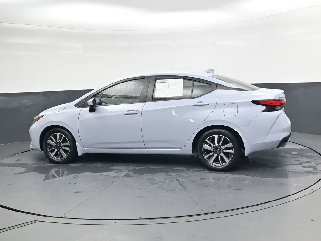 Used 2024 Nissan Versa SV w/ Trunk Package image 7