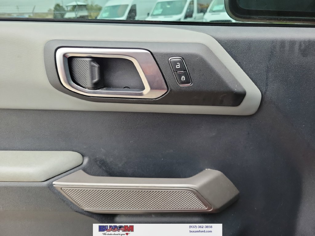 Used 2023 Ford Bronco Badlands AWD/4WD image 16