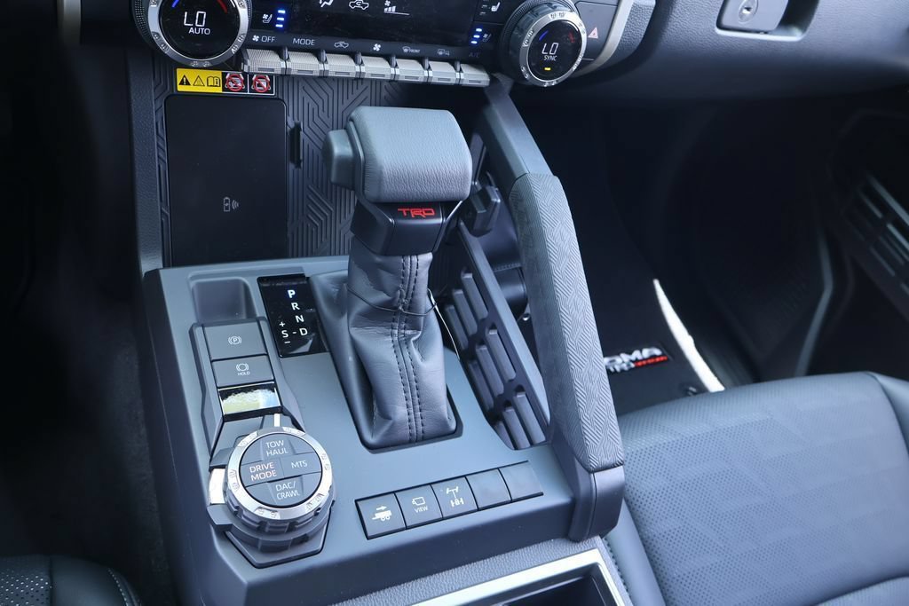 New 2026 Toyota Tacoma TRD Off-Road w/ TRD Off Road Premium Package AWD/4WD image 23