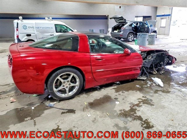 Used 2001 Chevrolet Corvette Coupe w/ Preferred Equipment Group1 RWD image 3