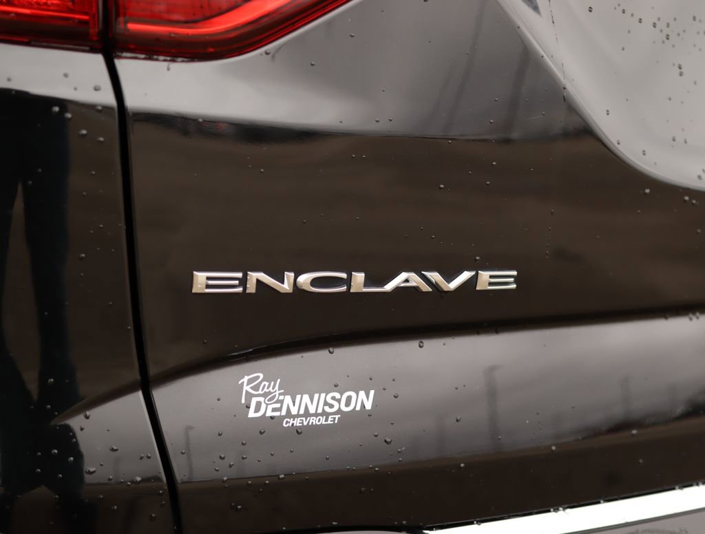 Used 2023 Buick Enclave Essence w/ Sport Touring Edition image 36