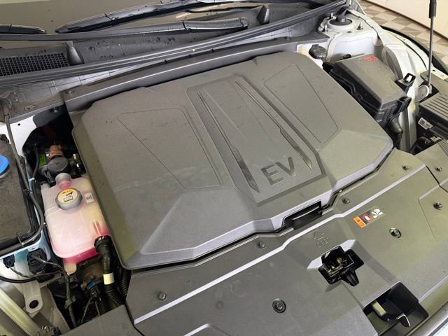 New 2026 Hyundai Ioniq 5 SEL image 15