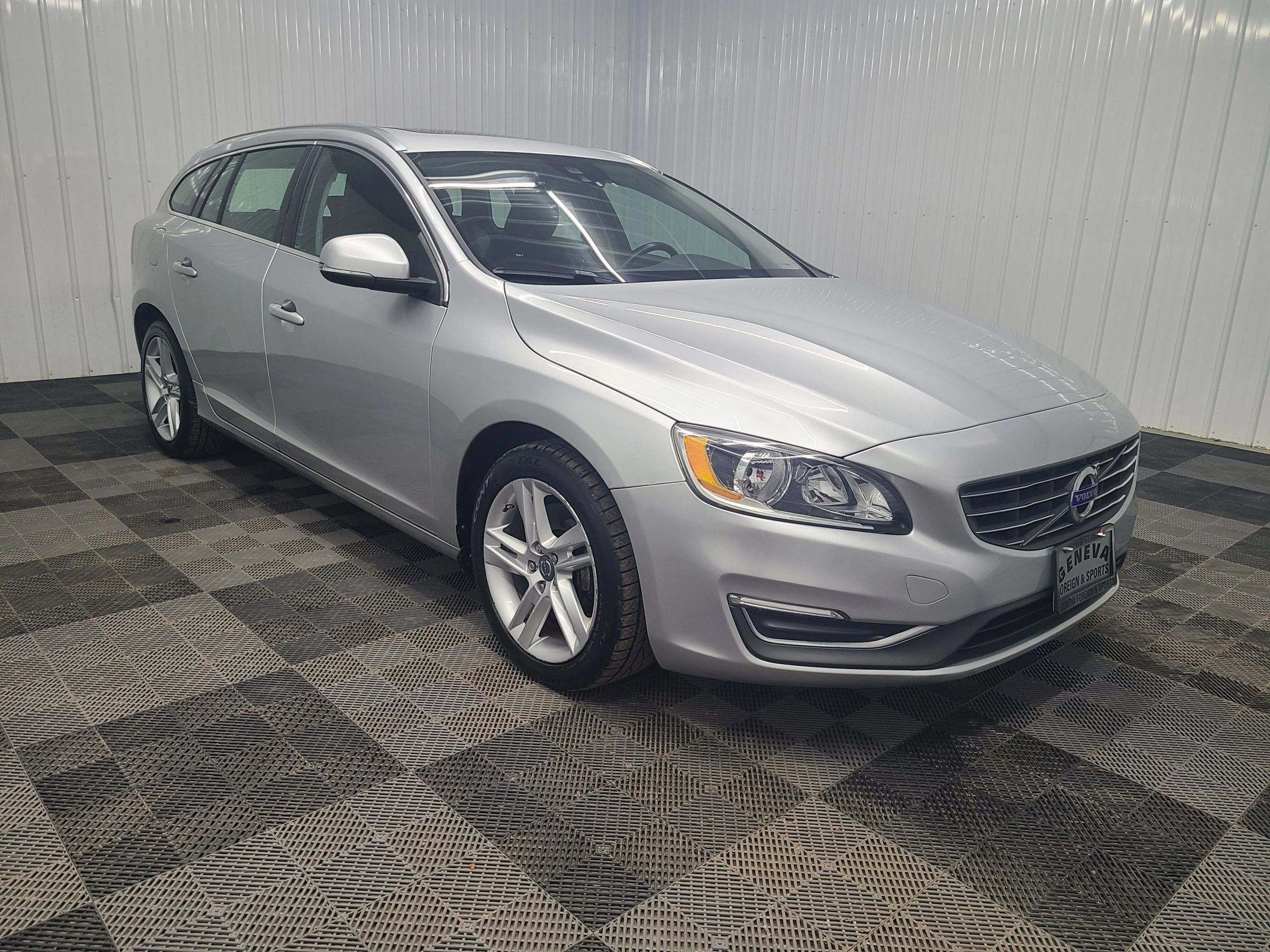Used 2015 Volvo V60 T5 Premier AWD/4WD image 4