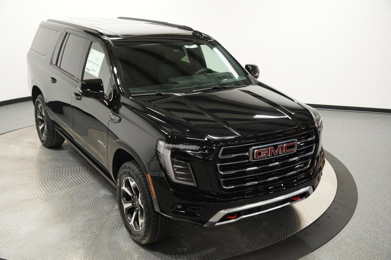 New 2026 GMC Yukon XL AT4 w/ AT4 Premium Plus Package AWD/4WD image 51