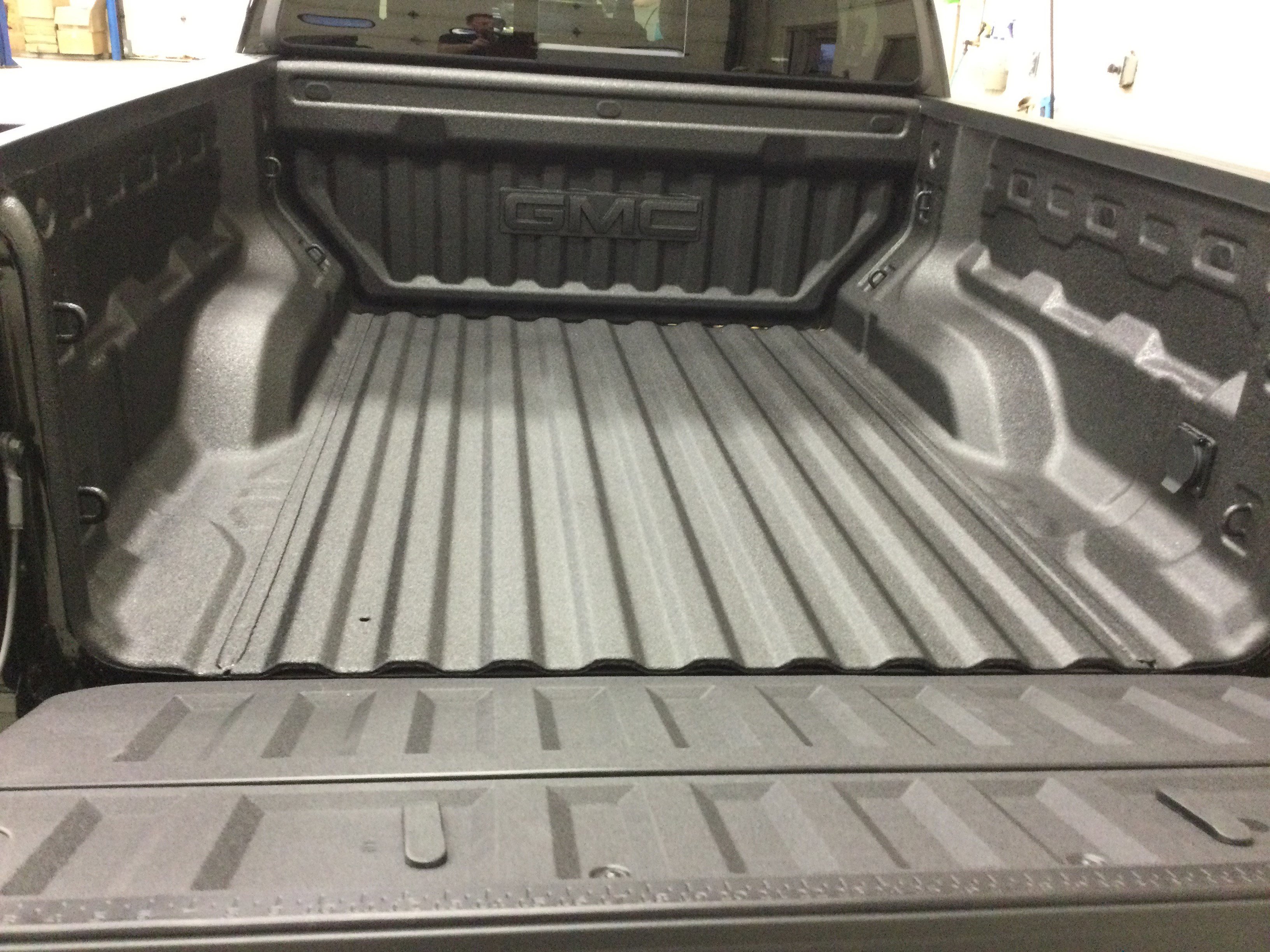 New 2026 GMC Canyon Denali image 5