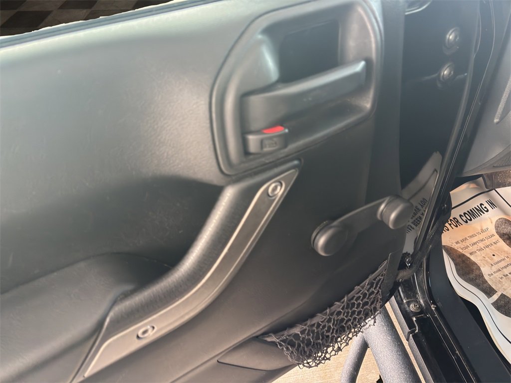 Used 2015 Jeep Wrangler Sport image 18