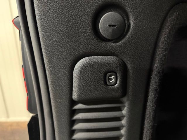 Used 2024 Dodge Durango R/T w/ Tow 'N Go Package AWD/4WD image 24