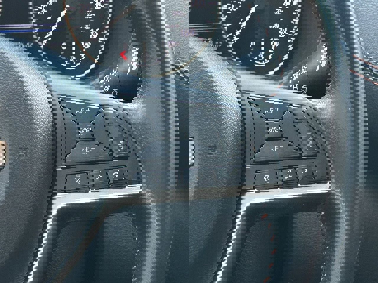 Certified 2022 Nissan Sentra SR w/ Midnight Edition image 25