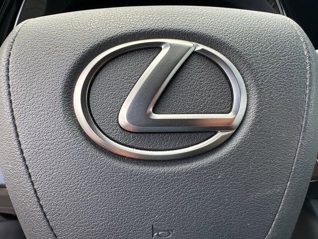 Used 2024 Lexus TX 500h AWD w/ Technology Package image 31