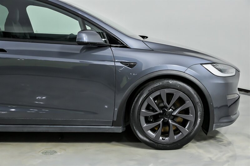 Used 2023 Tesla Model X Plaid AWD/4WD image 15