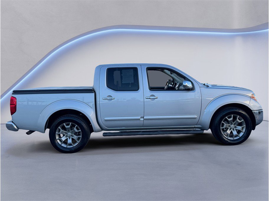 Used 2019 Nissan Frontier SL image 7