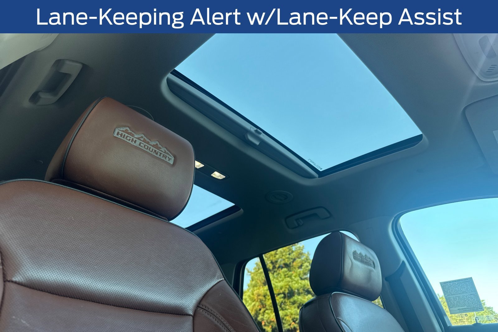 Used 2019 Chevrolet Traverse High Country w/ LPO, Floor Liner Package AWD/4WD image 24