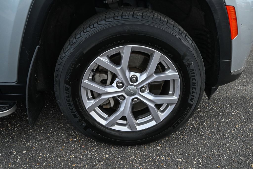 Used 2021 Jeep Grand Cherokee L Limited image 15