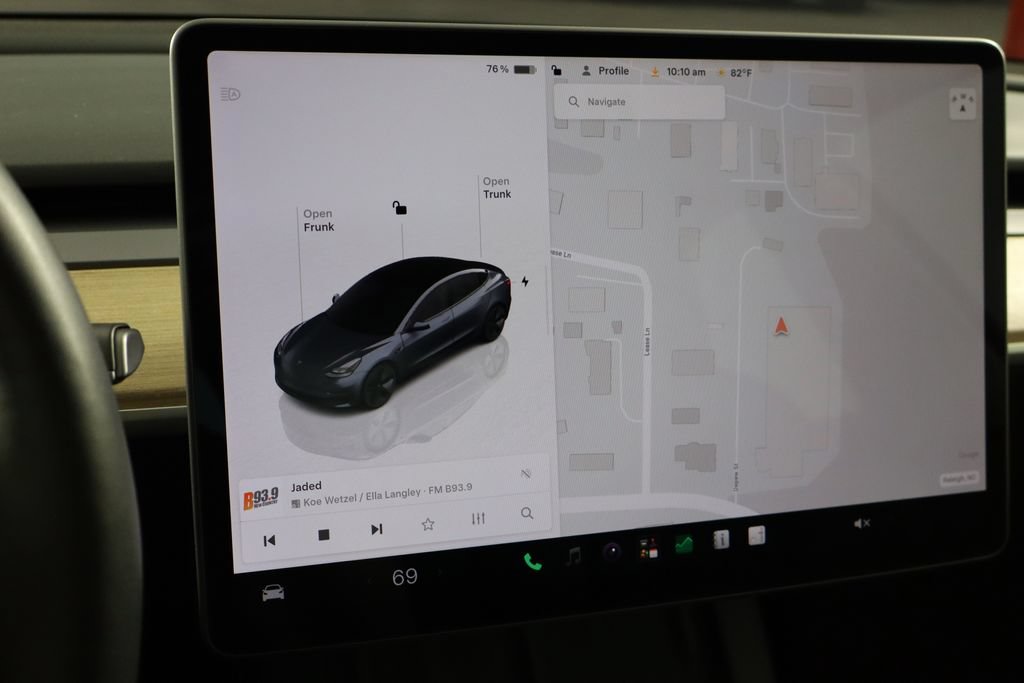 Used 2023 Tesla Model 3 Standard Range RWD image 39