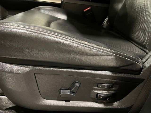 Used 2016 RAM 1500 Laramie w/ Convenience Group AWD/4WD image 40