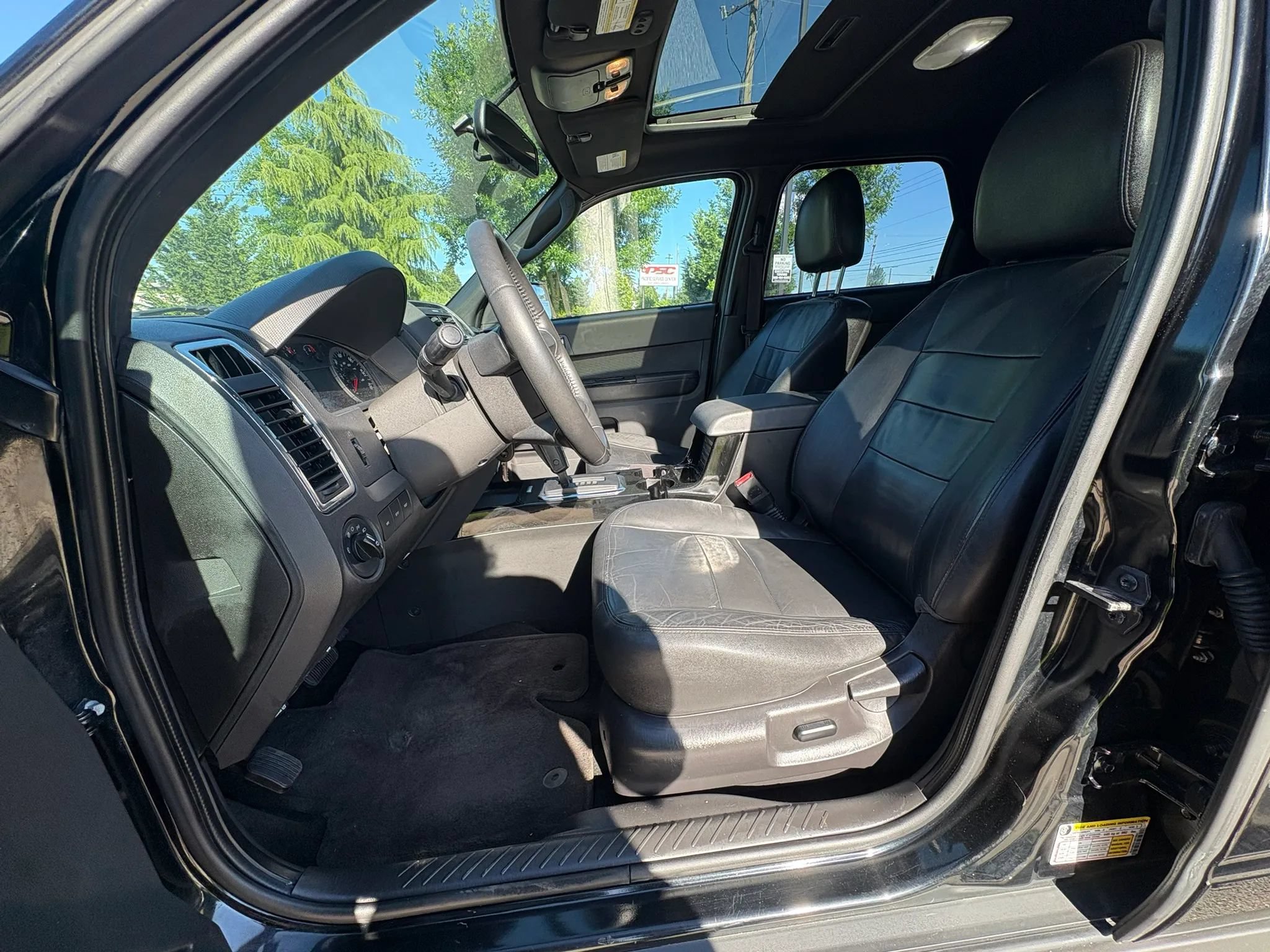 Used 2012 Ford Escape Limited FWD image 9