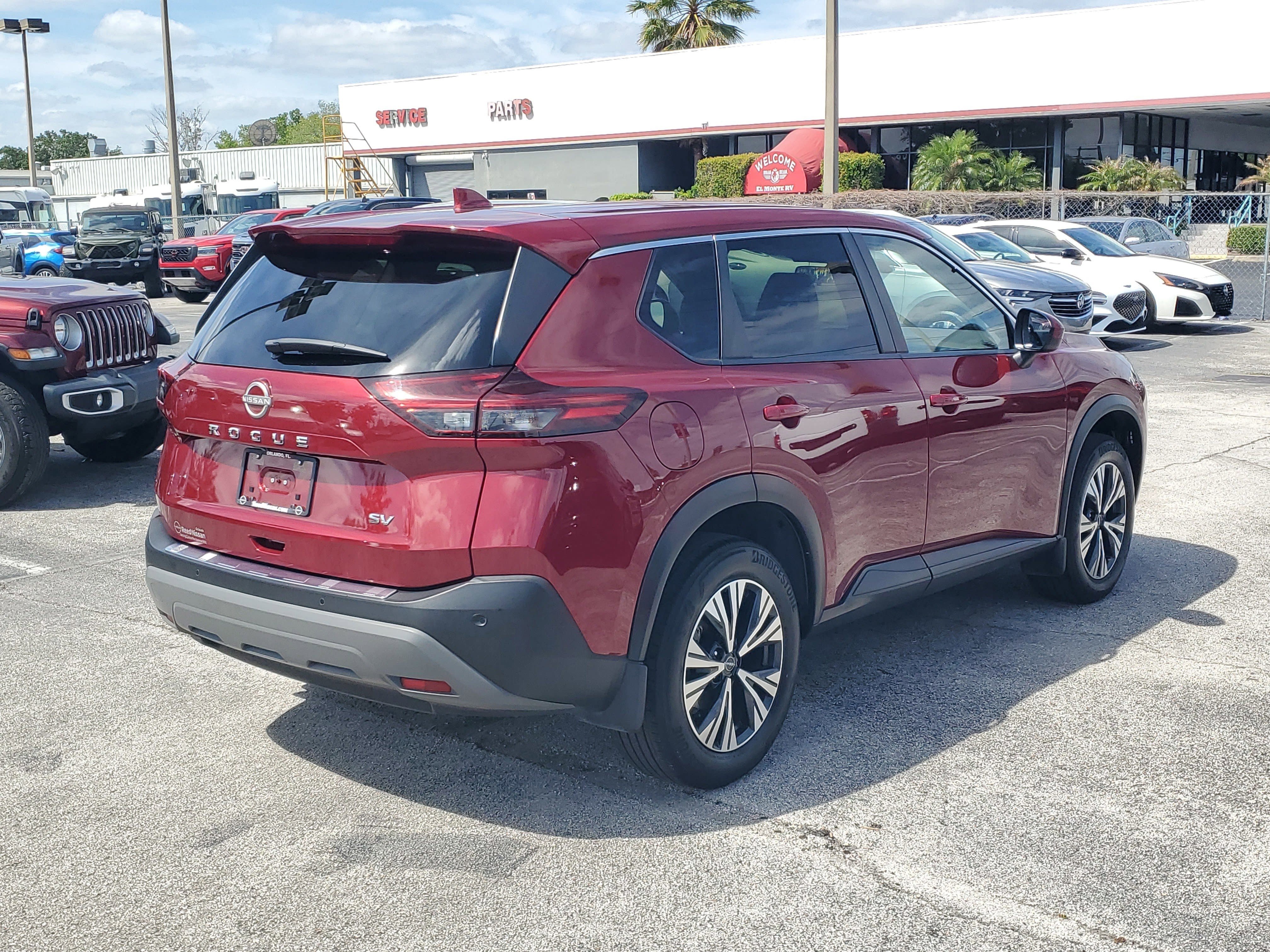 Certified 2023 Nissan Rogue SV FWD image 4
