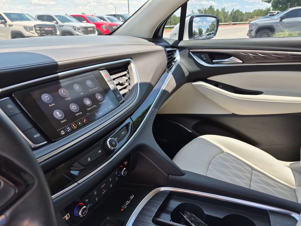 Used 2023 Buick Enclave Avenir w/ Avenir Technology Package FWD image 24